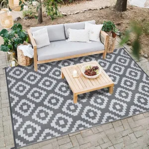 Outdoor Grey & White 9x18 Rug for Patios Waterproof Reversible Mats Plastic Straw Rug Modern Geometric Floor Mat for Patio Porch RV Backyard Pool Deck Picnic Beach Trailer Camping