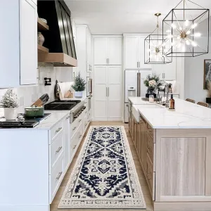 Vintage Medallion Textured Area Rug for Living Room Traditional Indoor Low Pile Floor Cover Non Slip Backing Non-Shedding Throw Carpet for Bedroom Dining Room Home Office Floor Decor