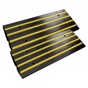 Rubber Driveway Curb Ramp 48" Low Profile 2.5" Rise 33069 lbs Load Capacity Recycled Rubber Anti-Slip Reflective Strips Multi-Surface Use