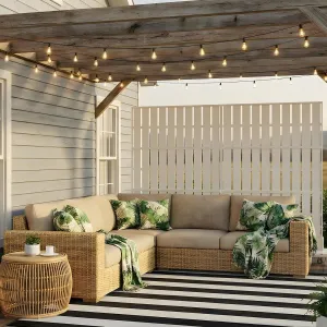 70"x47" 3-Panel Metal Outdoor Privacy Screen in Louver Design for Patio, Deck, Balcony, Yard and Garden, White