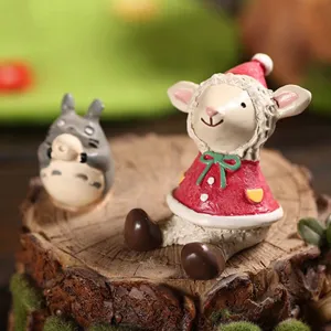 Looking up at The Starry Sky Mini Animal Ornaments Aquarium Decorative Ornaments Resin